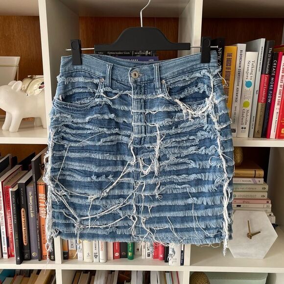 Levi’s Made & Crafted SS19 Premium High-Waist Denim Skirt w Fringe Medium Wash 6 - Picture 2 of 16